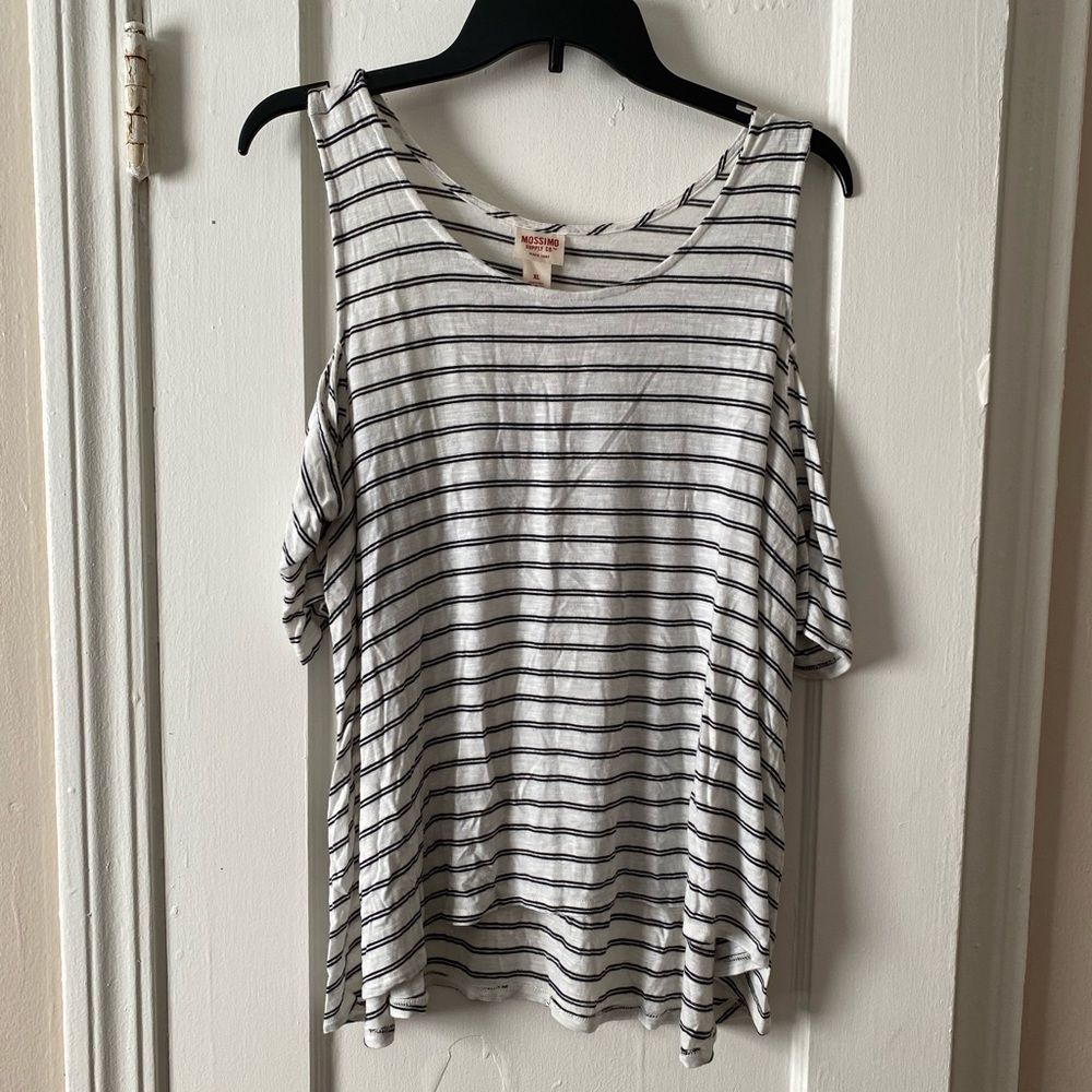 Mossimo Cold Shoulder Tank